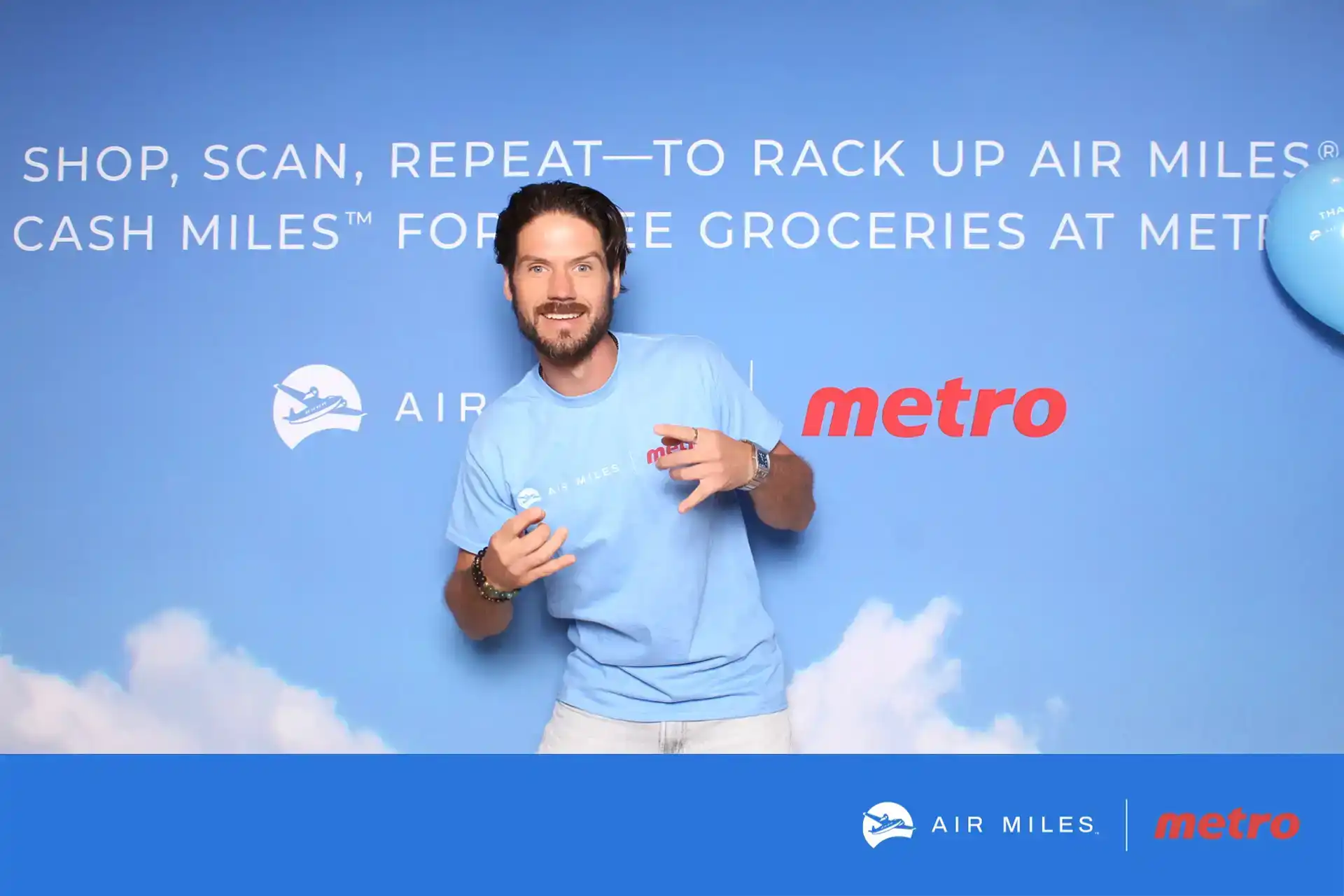 Metro + Airmiles Corporate Photo Booth1920