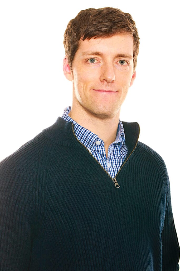 Headshot Station 153-44-58